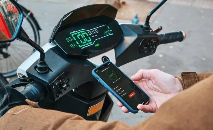 E-Roller-Reichweite realistisch berechnen und vergleichen
