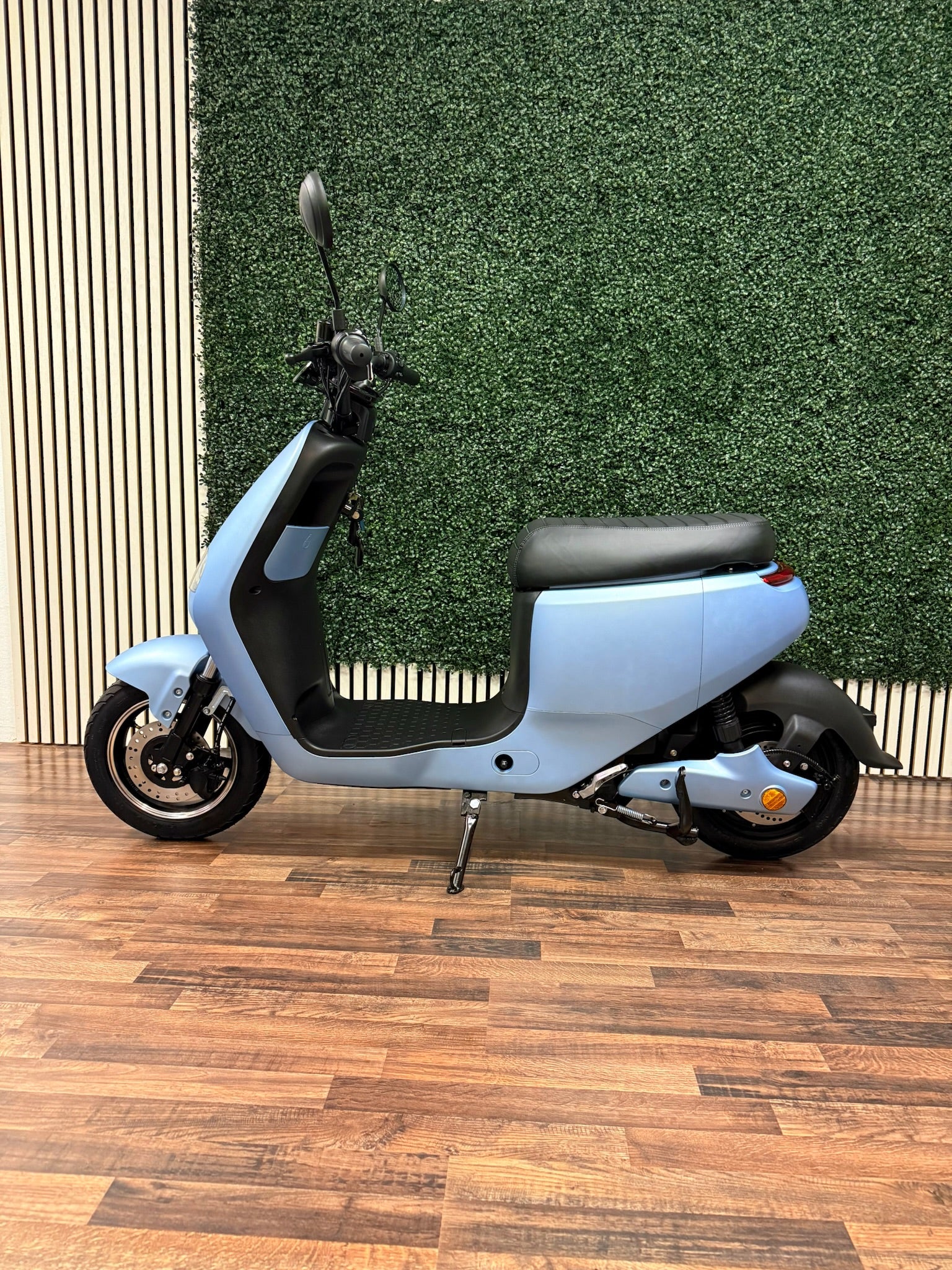 Räumungsverkauf: E-Roller radikal reduziert! - Galax E Motors