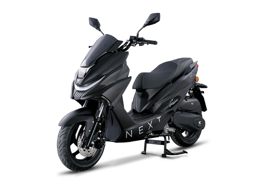 NEXT NX2 125i
Der NEXT NX2 125i überzeugt mit einem modernen, sportlichen Design und zuverlässiger Technik. - Galax E Motors
